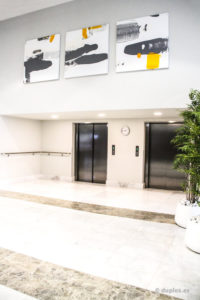 Diseño de interiores grandes espacios: Mejora Residencial Asturias